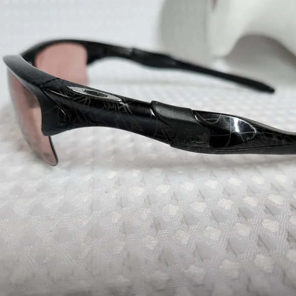 Black Oakley Sunglasses - Picture 7 of 10